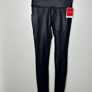 New spanx black faux leather leggings size medium